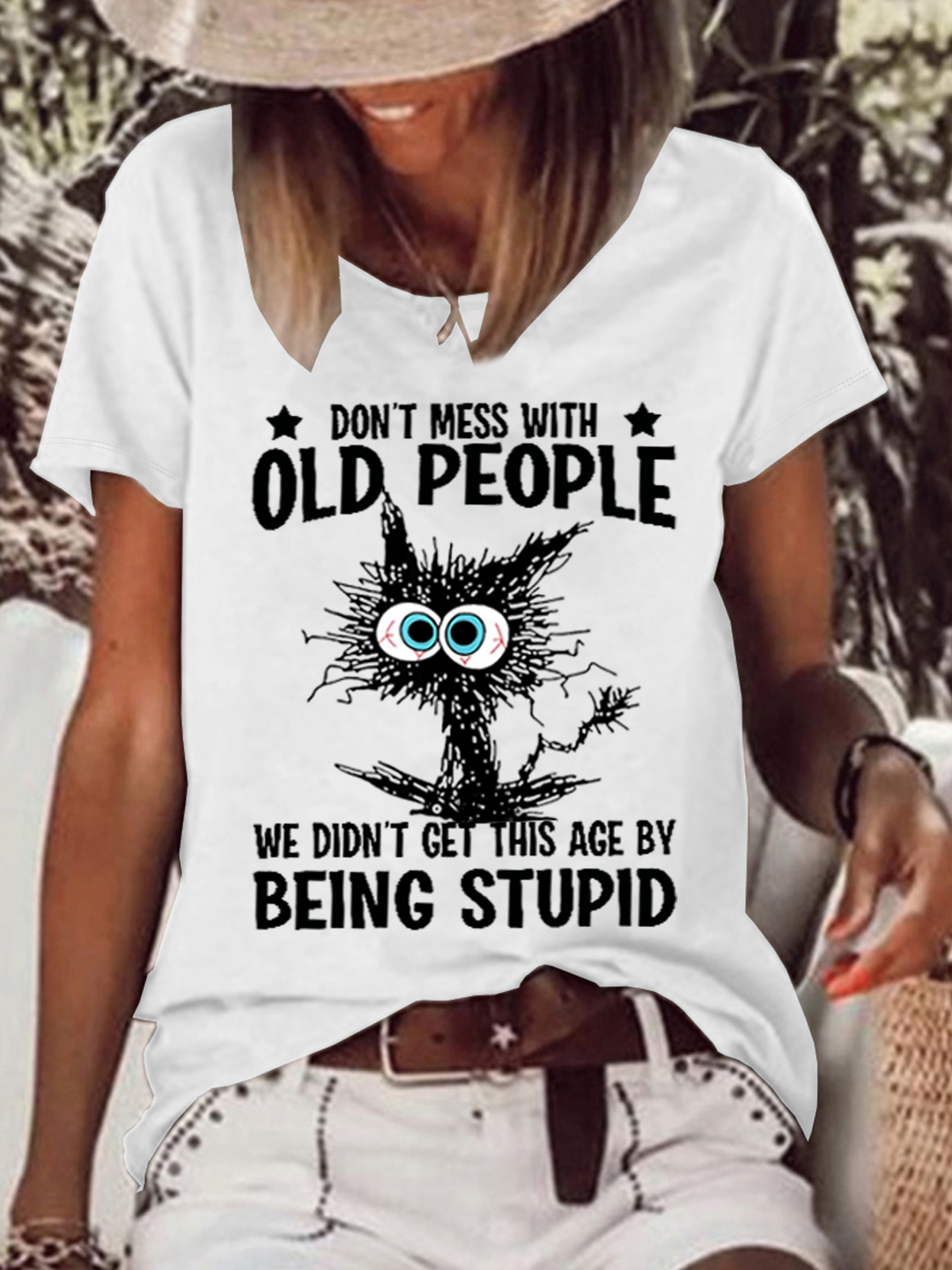 Damen Lustig Katze nicht Chaos Mit alt Menschen Wir Nicht erhalten diese Alter durch Sein Dumm Lässig Weit T-Shirt